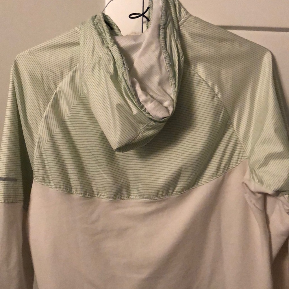 Nike - Dri-Fit Jacket - Picture 4 of 5